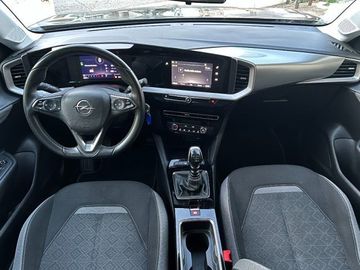 Car image 15