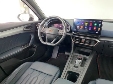 Car image 25