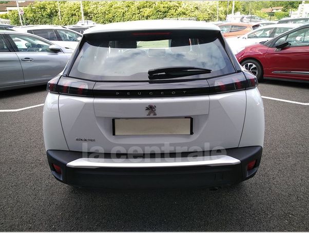 Peugeot 2008 BlueHDi Active 75 kW image number 4