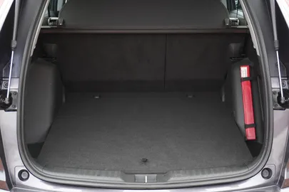 Car image 27