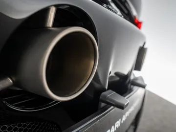 Car image 36