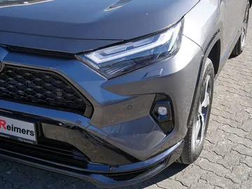 Car image 38