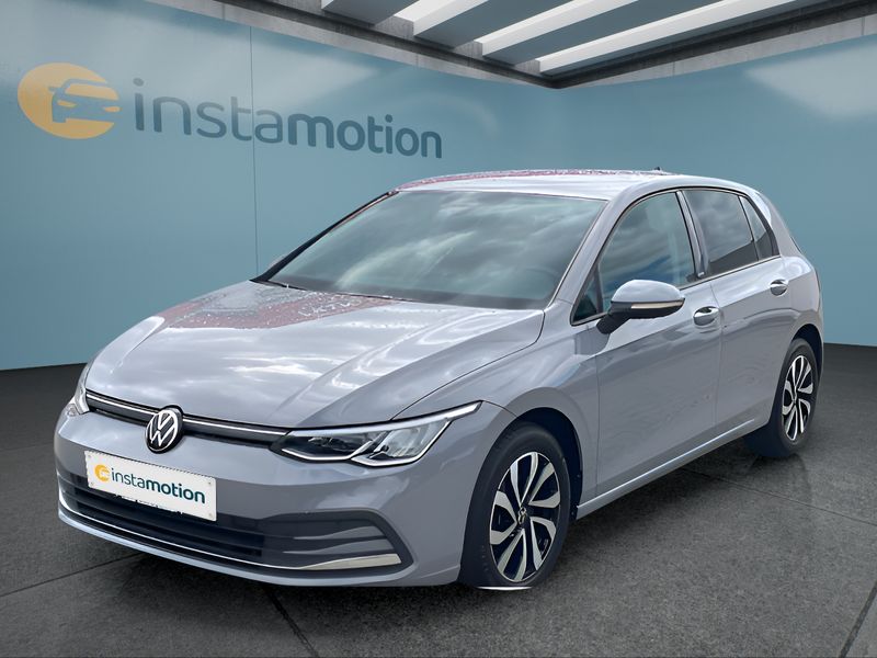 Volkswagen Golf 8 2.0