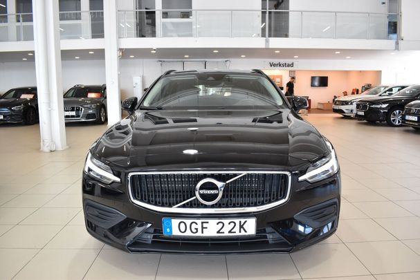 Volvo V60 D3 AWD Momentum 110 kW image number 3