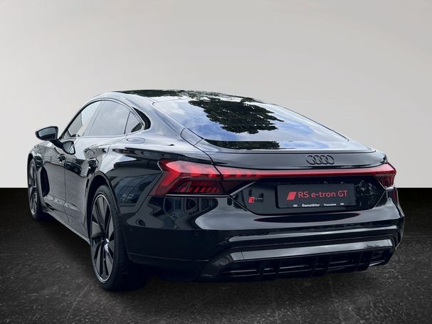 Audi RS e-tron GT quattro 440 kW image number 2