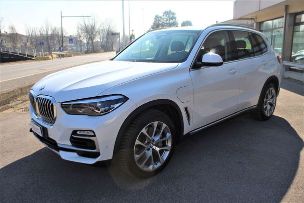 BMW X5 45e xDrive 290 kW image number 1