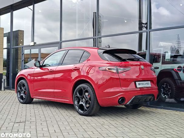 Alfa Romeo Stelvio 2.2 Q4 154 kW image number 4