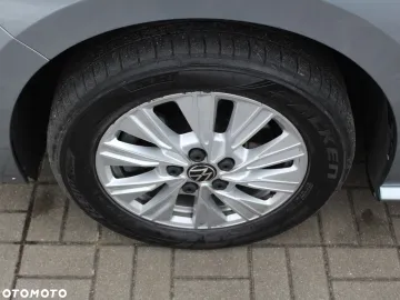 Car image 39