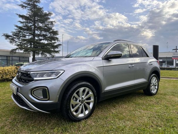 Volkswagen T-Roc 1.0 TSI T-Roc 81 kW image number 2