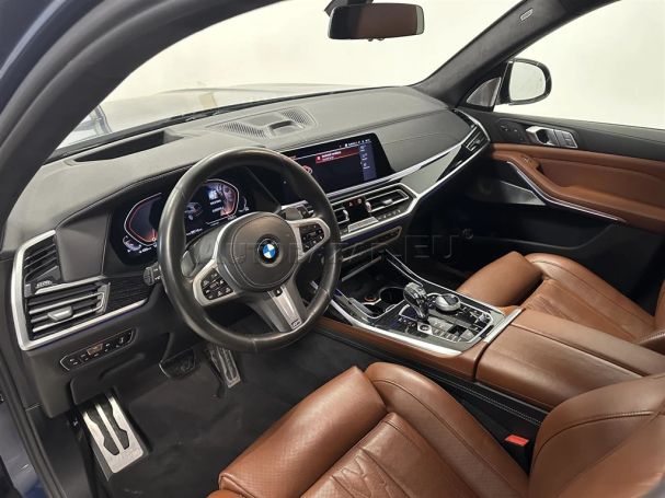 BMW X7 M50i xDrive 390 kW image number 7