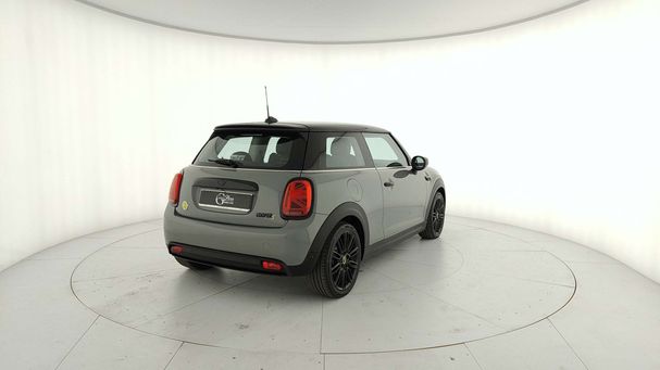 Mini Cooper SE Classic 135 kW image number 3