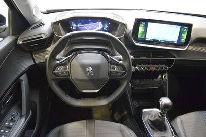 Car image 24