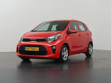 Car image 37