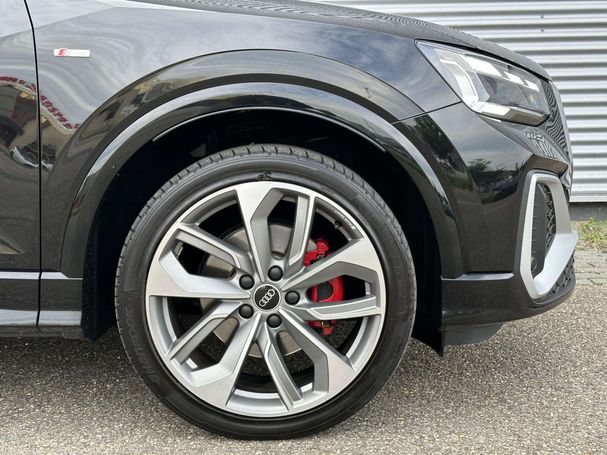 Audi Q2 35 TFSI S-line 110 kW image number 8