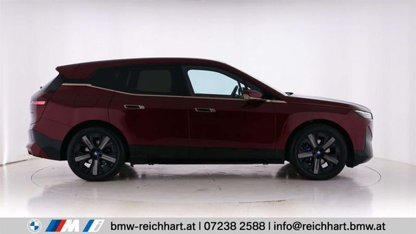 BMW iX xDrive50 384 kW image number 2