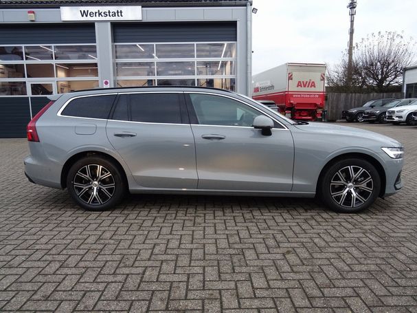 Volvo V60 B4 145 kW image number 7