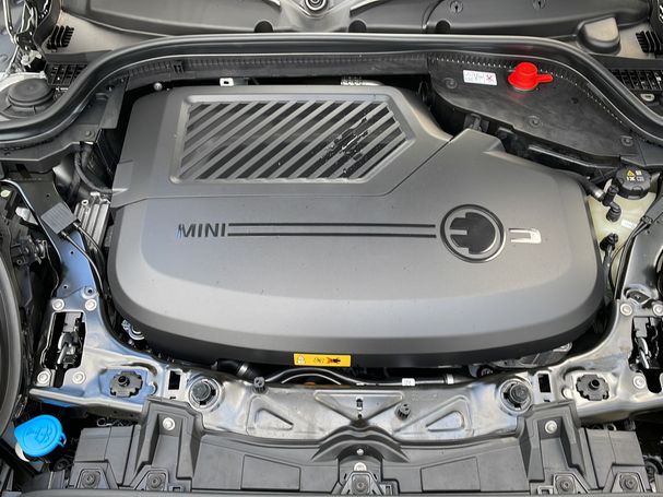 Mini Cooper SE Mini 135 kW image number 13