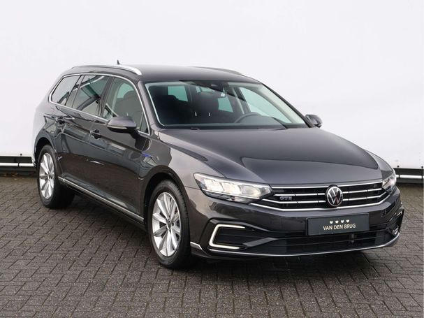 Volkswagen Passat GTE 1.4 TSI PHEV DSG 160 kW image number 2