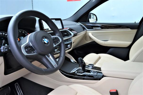 BMW X4 xDrive 135 kW image number 8