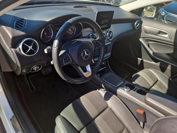 Mercedes-Benz GLA 200 d 100 kW image number 9