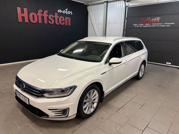 Volkswagen Passat GTE 1.4 TSI DSG 160 kW image number 1