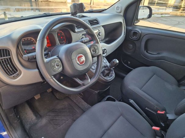 Fiat Panda Cross 1.0 Hybrid City 51 kW image number 11