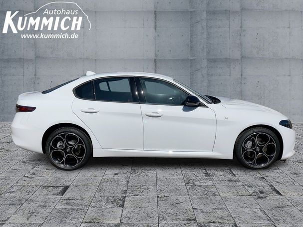 Alfa Romeo Giulia 2.2 Q4 154 kW image number 4