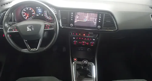 Car image 21