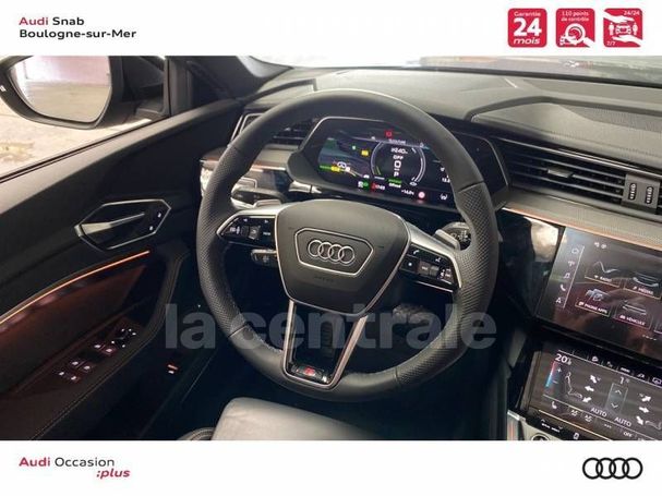 Audi e-tron 55 quattro S-line Sportback 300 kW image number 15