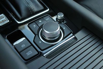 Car image 31