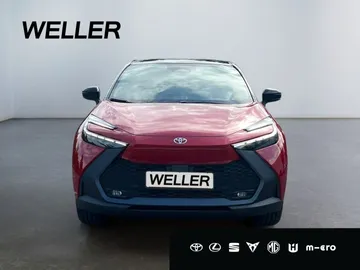 Car image 3