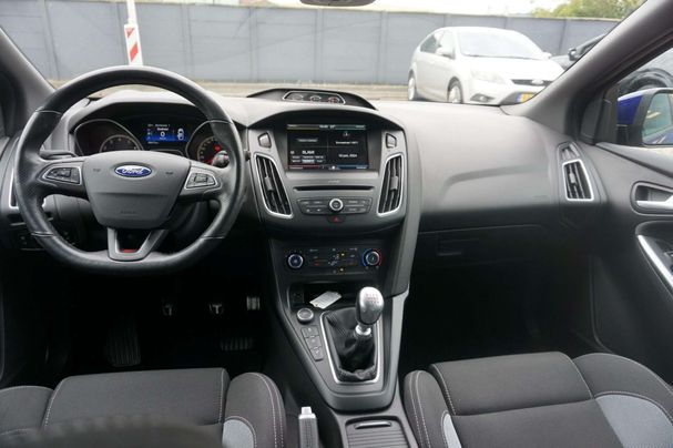 Ford Focus 2.0 184 kW image number 19