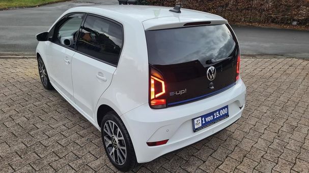 Volkswagen up! 60 kW image number 12