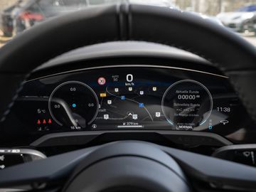 Car image 37