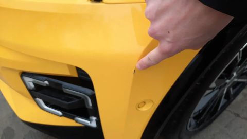 Car image 22