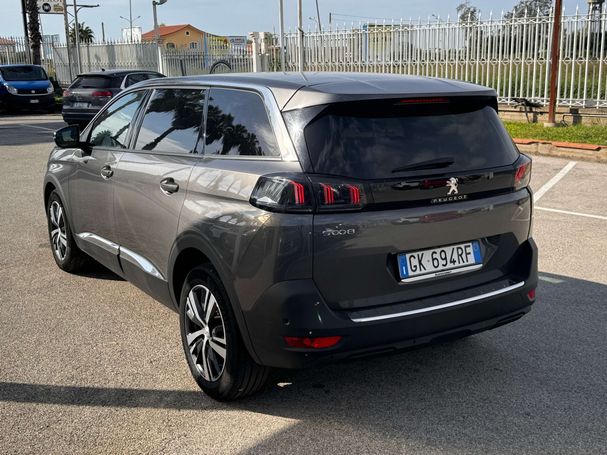 Peugeot 5008 BlueHDi 130 Allure 96 kW image number 5