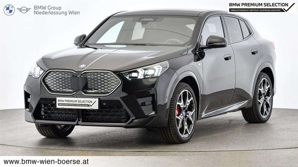 BMW iX2 xDrive30 225 kW image number 1