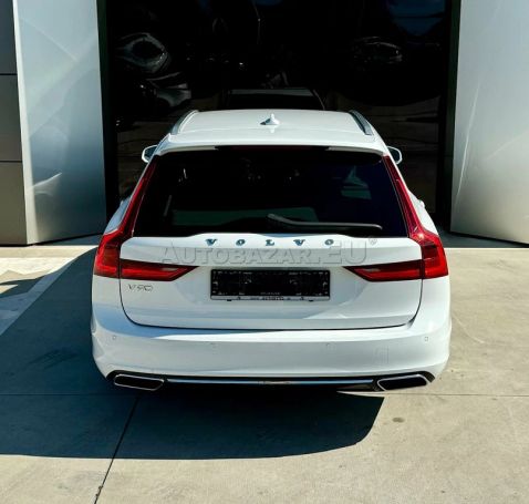 Volvo V90 D4 Inscription T8 140 kW image number 3