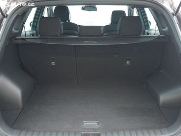 Car image 30