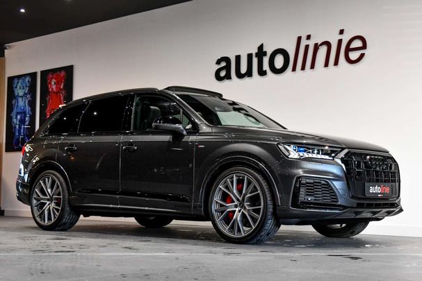 Audi Q7 60 TFSIe quattro 335 kW image number 3