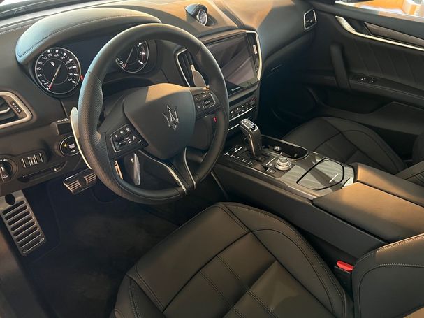 Maserati Ghibli 2.0 GT 243 kW image number 7