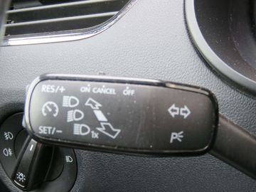 Car image 40