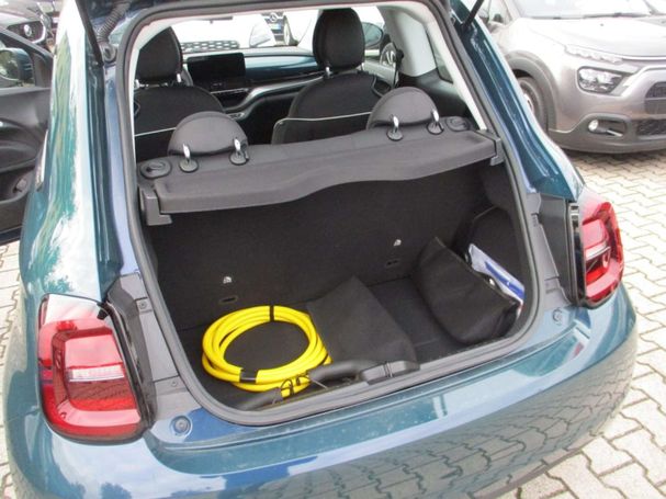 Fiat 500 e 70 kW image number 8