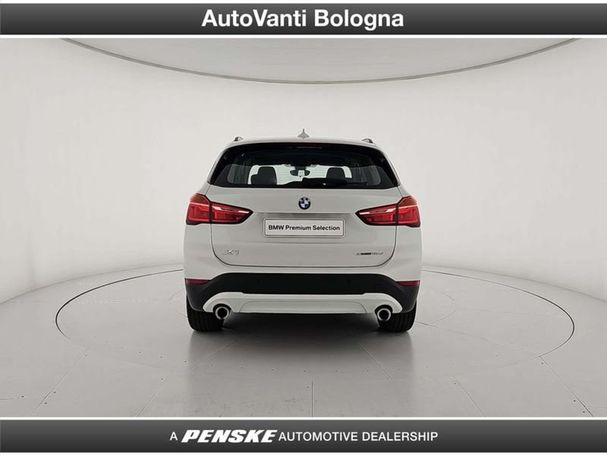 BMW X1 xDrive18d Advantage 110 kW image number 2