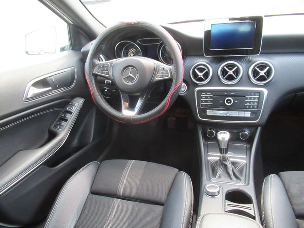 Mercedes-Benz A 180 BlueEFFICIENCY 90 kW image number 16