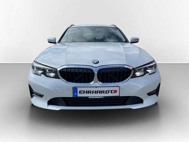 BMW 320d Touring Advantage 140 kW image number 3