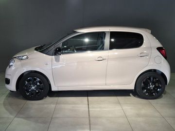 Car image 4