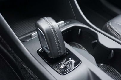 Car image 33