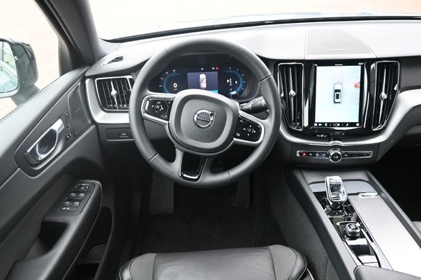 Volvo XC60 B4 AWD Plus 145 kW image number 19