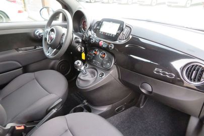 Car image 12